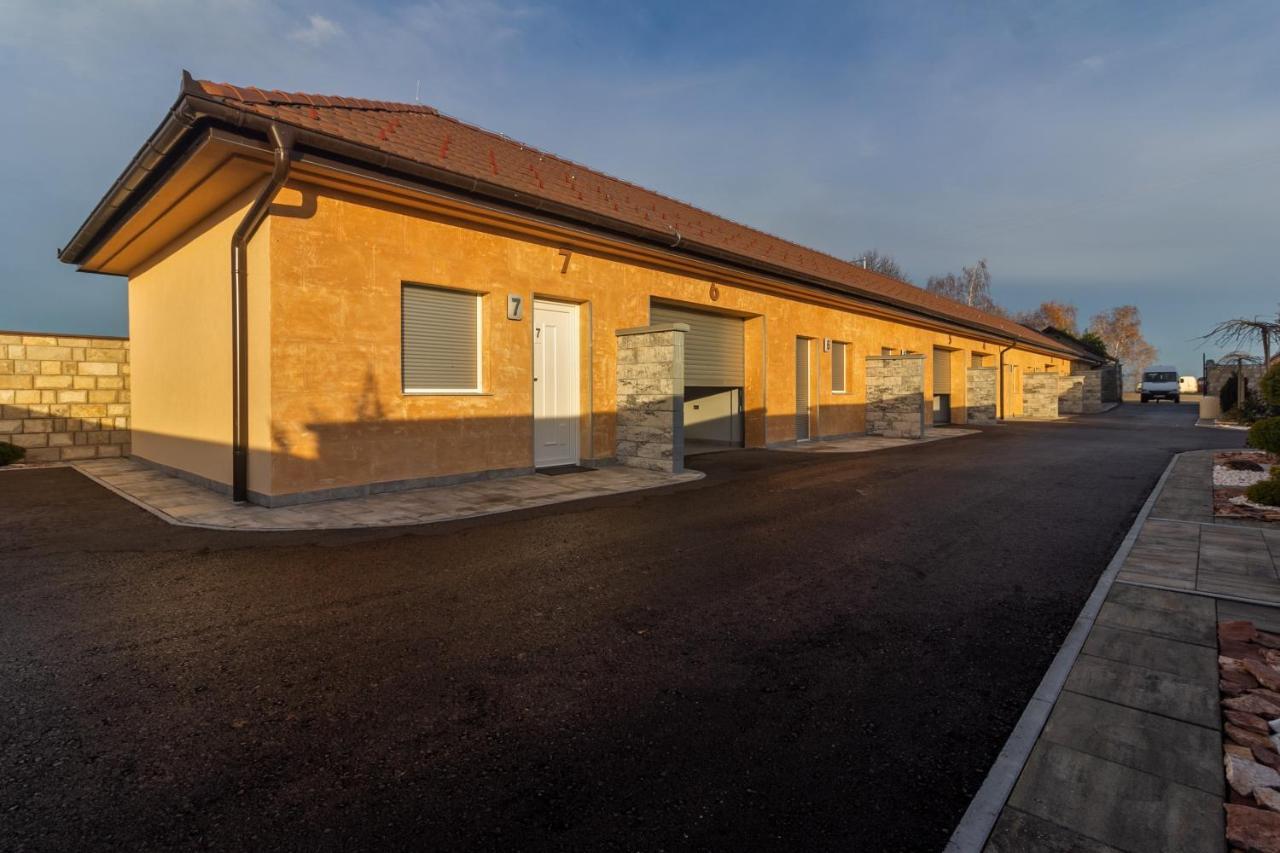 Motel Atos Bungalovi Nova Topola Exterior photo